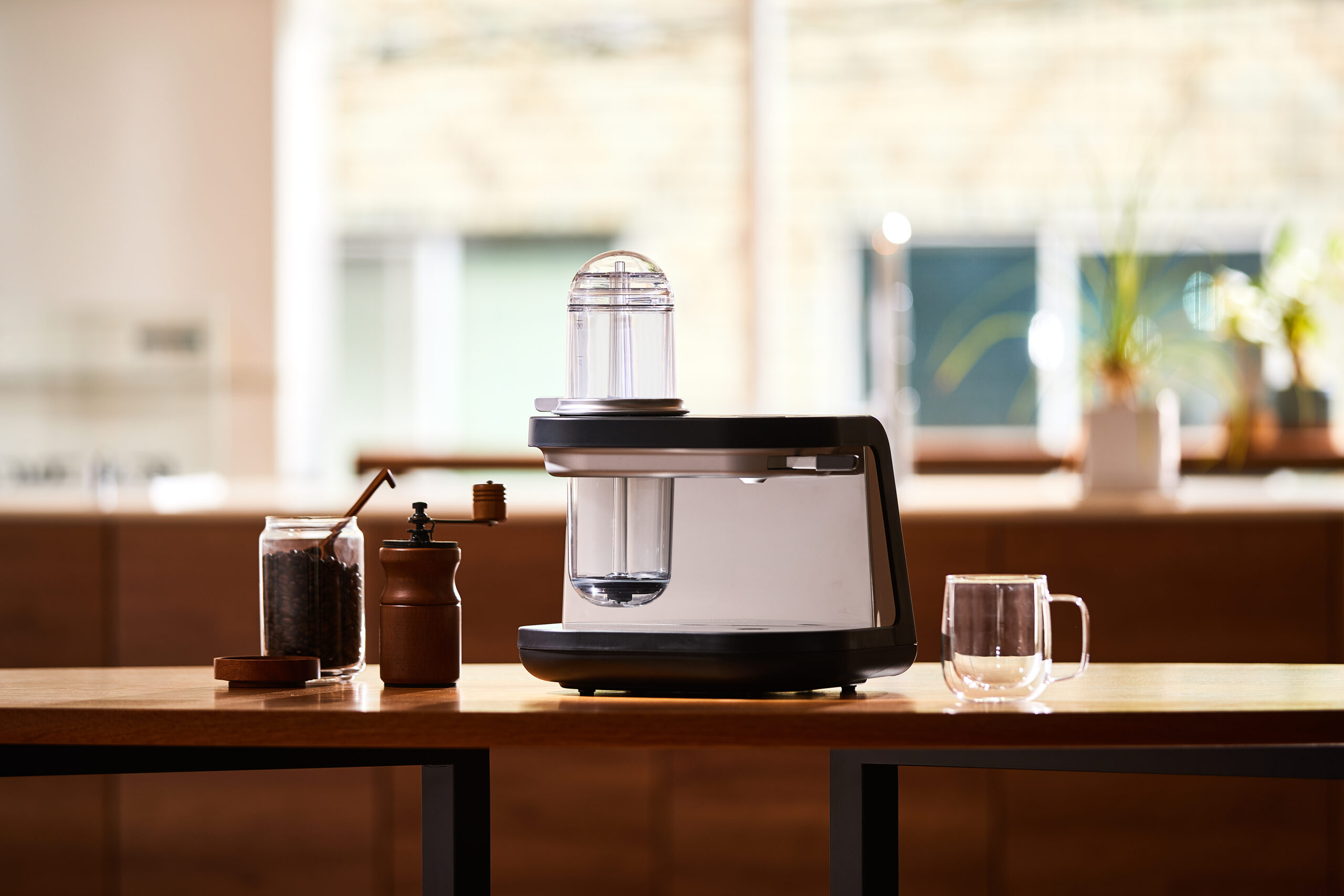 スペシャリティーコーヒーを極上の味わいで、サイフォン式コーヒーの